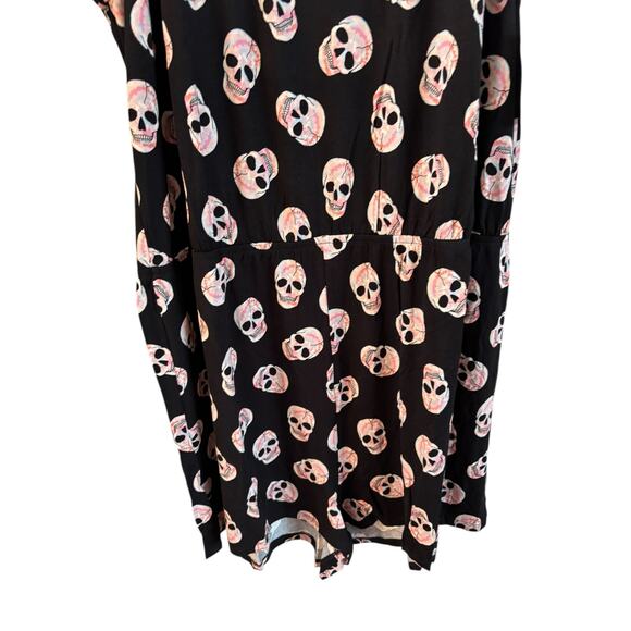 Torrid Supersoft Romper Skull Stretchy Black Tank Size 4X Sleep Lounge NWT - Picture 3 of 8